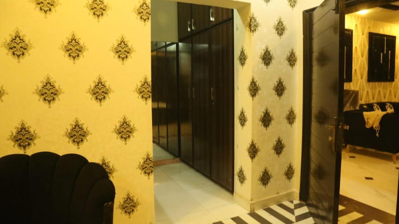 Hotel De Smart Multan Exteriér fotografie